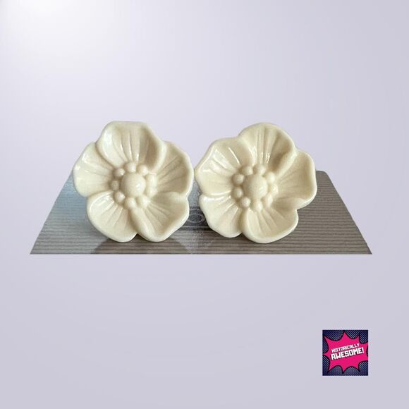 Vintage 80s Floral Hoop Convertible Earrings - Avon 1988 - NIB - RARE FIND - Picture 4 of 4